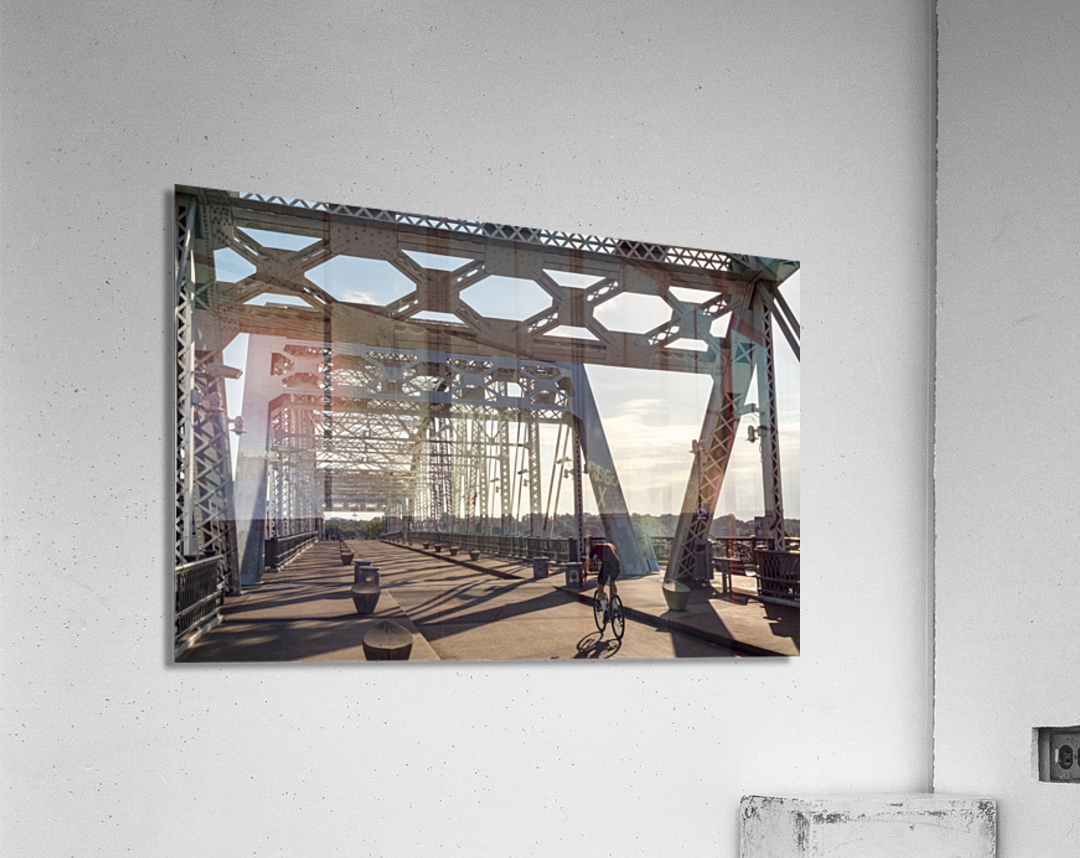 Cyclist on John Seigenthaler pedestrian bridge or Shelby street crossing Impression acrylique