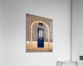 Blue door in ceramic tiled home in Lisbon  Impression acrylique