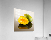 Two mangoes on reflecting surface  Impression acrylique