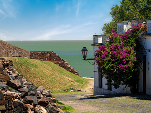 Cobbled street in Unesco historical town of Colonia del Sacramen