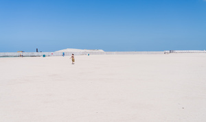 Modern apartments on the Dubai Canal close to Jumeirah beach