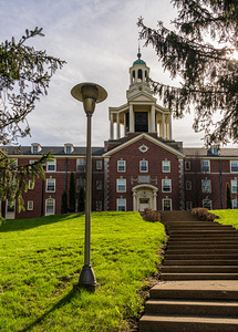 Facade of iconic Stuyvesant Hall at Ohio Wesleyan University