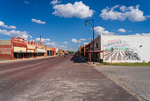 Street mural in once bustling railroad town of Bartlett in Texas