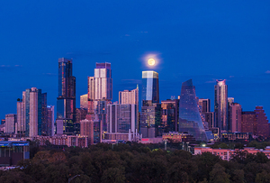 Harvest moon over the Austin skyline from Zilker Park