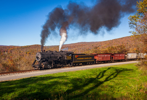 WMRR Steam train powers along railway