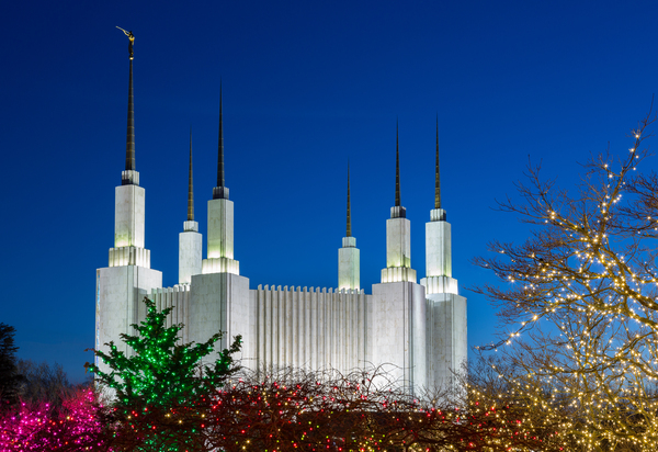 Mormon temple in Washington DC with xmas lights by Steve Heap