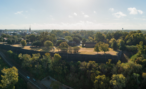 Townscape of Natchez in Mississippi with old mansion grounds by Steve Heap