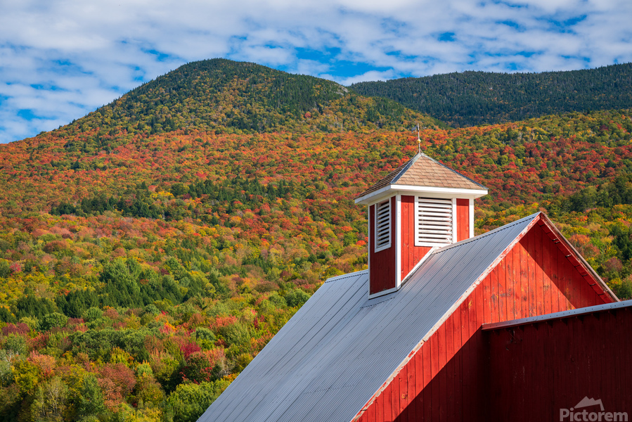 Grandview Farm barn with fall colors in Vermont  Print