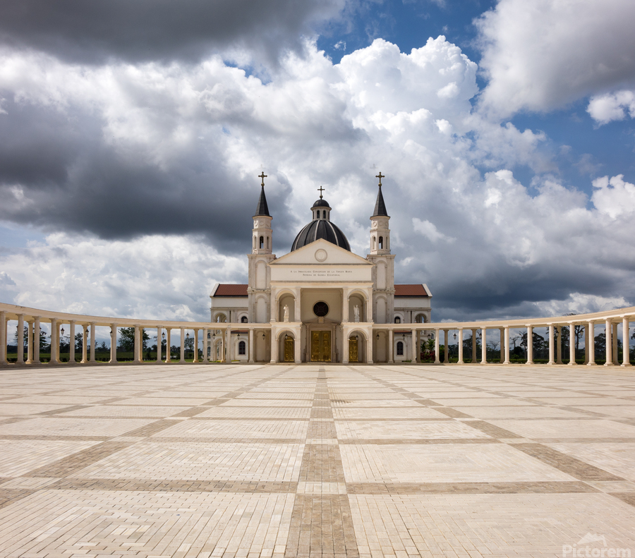 Basilica of Mongomo in Equatorial Guinea  Imprimer