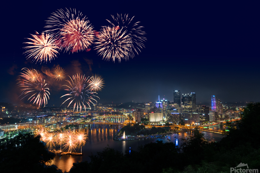 Fireworks over Pittsburgh for Independence Day  Print