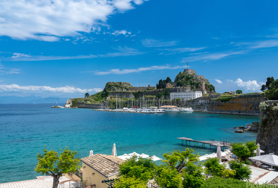 Old Fortress of Corfu on promontory by old town  Imprimer