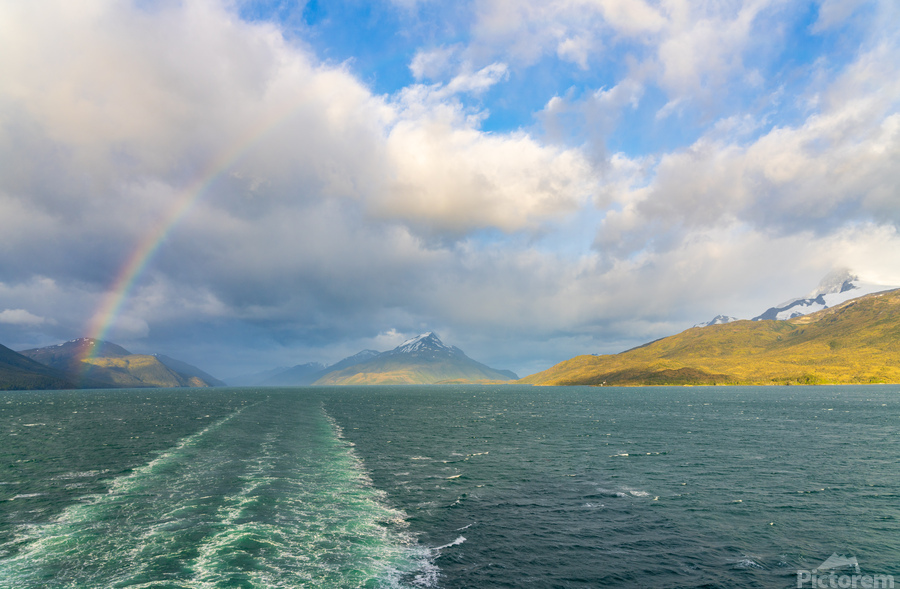 Panorama of Beagle channel with rainbow  Imprimer