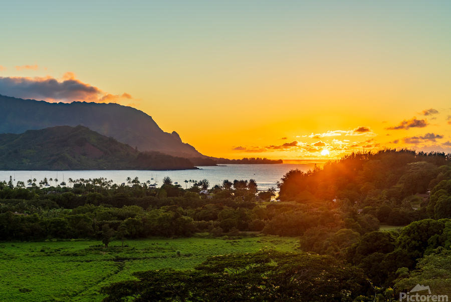 Sunset over Hanalei bay from overlook on the road  Print