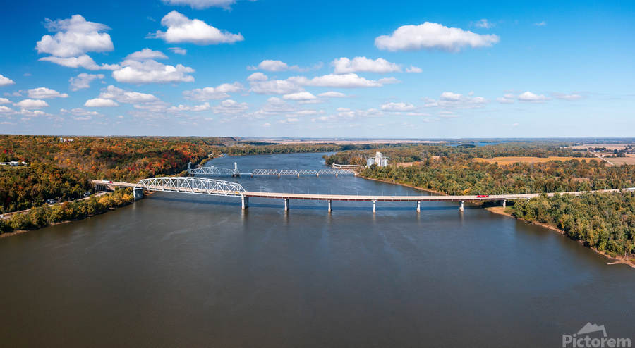 Mark Twain Memorial highway bridge across Mississippi  Imprimer