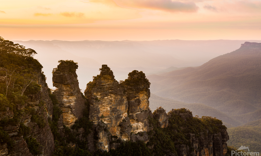 Sunrise from Echo Point in Blue Mountains Australia  Print