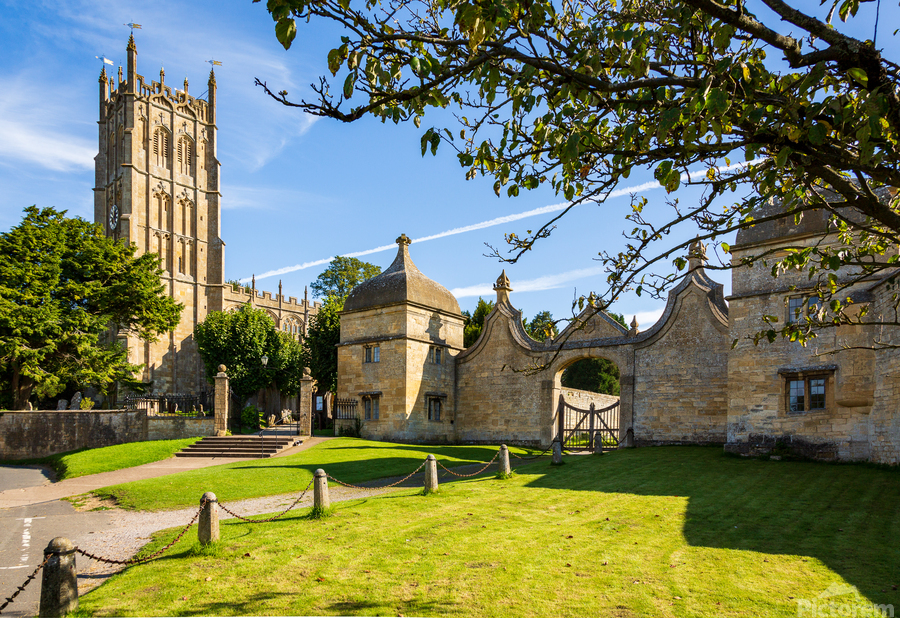 Church and gateway in Chipping Campden  Print
