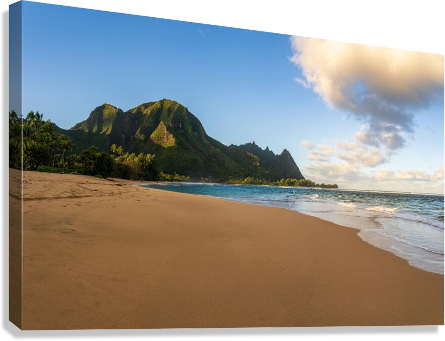Early morning sunrise over Tunnels Beach on Kauai in Hawaii Canvas Print