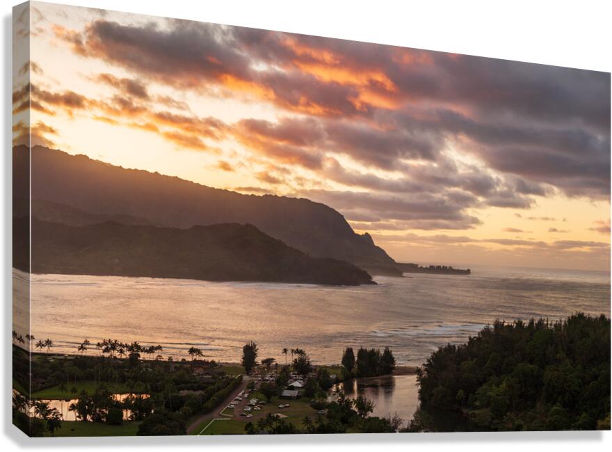 Breathtaking aerial view of sunset over Hanalei Bay landscape Canvas Print