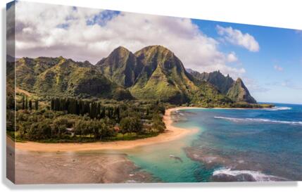 Tunnels Beach on the north shore of Kauai in Hawaii  Impression sur toile