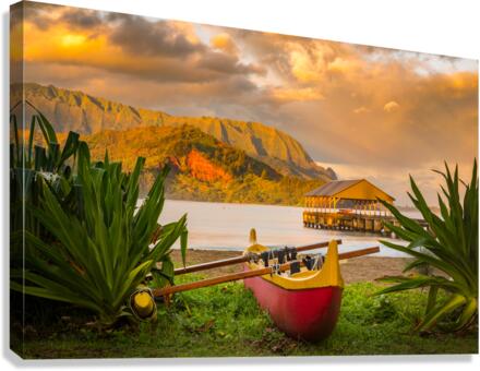 Hawaiian canoe by Hanalei Pier  Impression sur toile