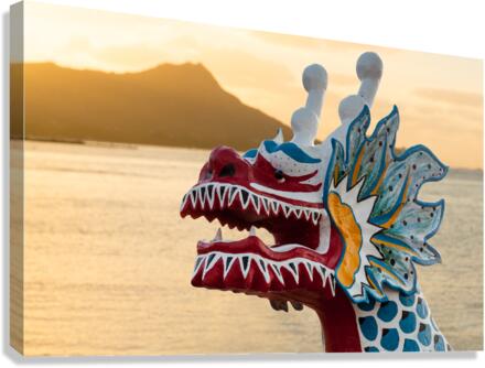 Dragon head carving on Hawaiian canoe in Oahu  Impression sur toile