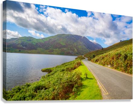 View over Crummock Water in Lake District  Impression sur toile