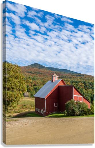 Grandview Farm barn with fall colors in Vermont  Canvas Print