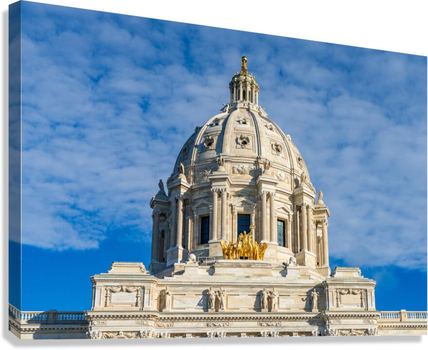 Dome and statue of the State Capitol building in St Paul  Impression sur toile