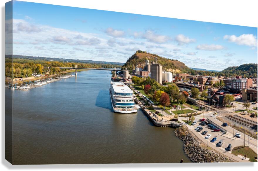 Aerial view of Red Wing Minnesota with river cruise boat  Impression sur toile