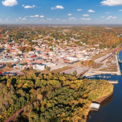 Townscape of Hannibal in Missouri from Lovers Leap overlook