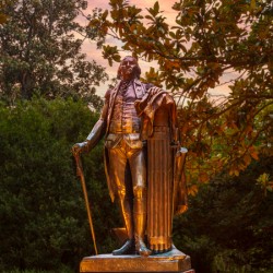 Statue of George Washington at UVA