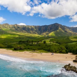 Makua beach and valley on west coast of Oahu