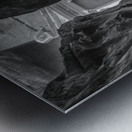 Monochrome Petra Treasury building facade seen through narrow go Impression metal