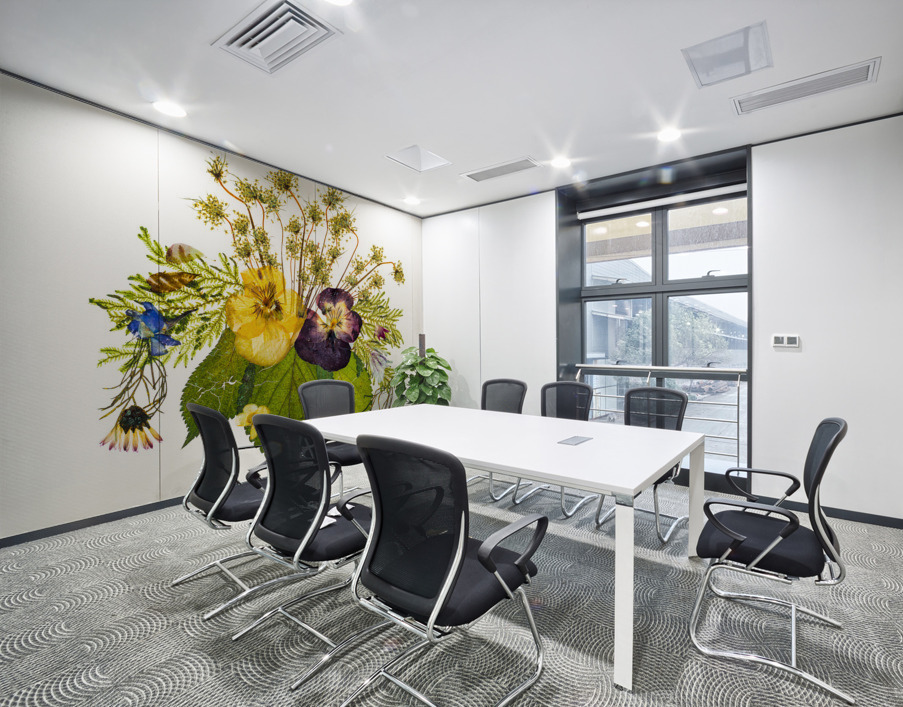 Arrangement of dried pressed flowers Wall Printing