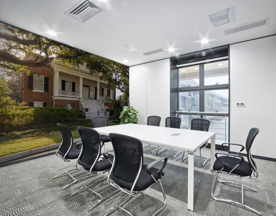 Facade of antebellum home in Natchez in Mississippi Wall Printing