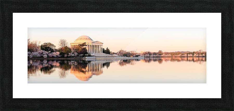 Beautiful early morning Jefferson Memorial  Impression encadrée