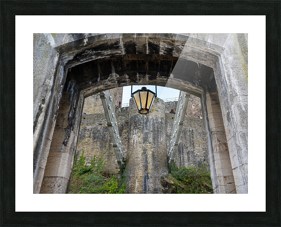 Thomas Telford suspension bridge to the Castle in Conwy Picture Frame print