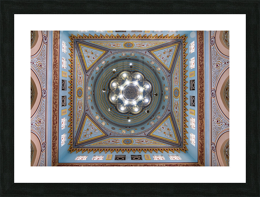 Interior of the dome in the Jumeirah Mosque open to visitors in   Impression encadrée