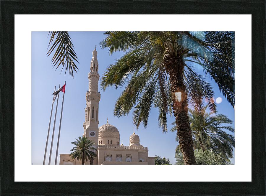Jumeirah Mosque in Dubai which is open to visitors for education  Impression encadrée