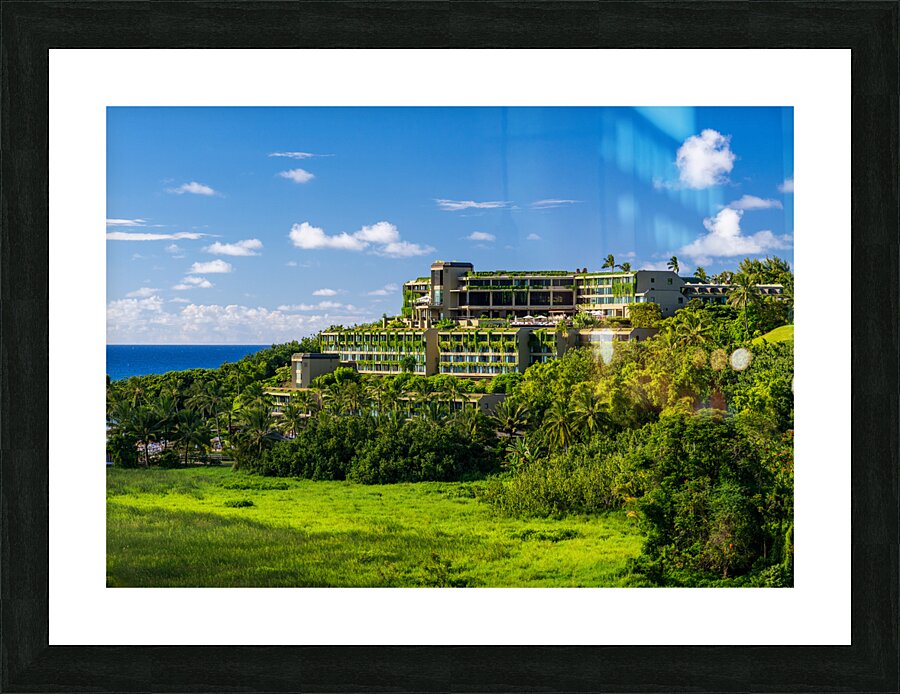 Hotel nestling in the hillside on Hanalei bay on Kauai  Impression encadrée