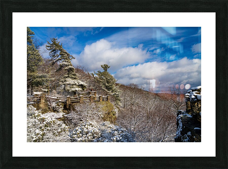 Coopers Rock overlook covered in winter snow near Morgantown  Impression encadrée