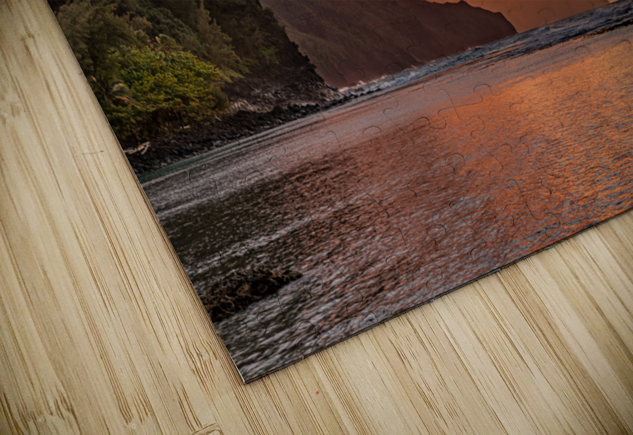 Sunset over the receding mountains of the Na Pali coast of Kauai in Hawaii HD Sublimation Metal print