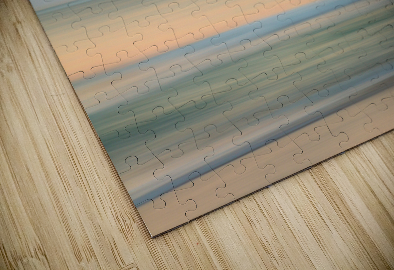 Sunrise over ocean with sideways pan Steve Heap Puzzle