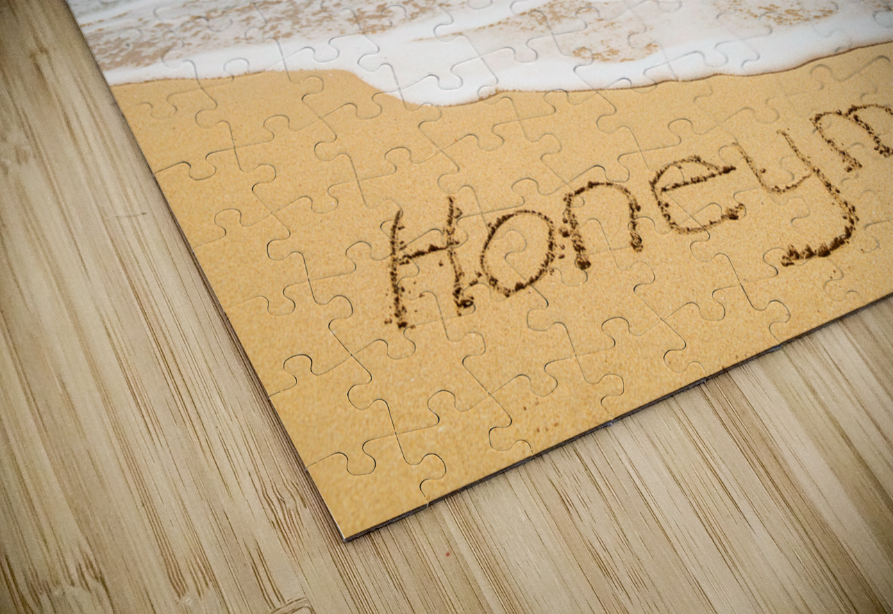 Romantic memory of honeymoon on tropical island Steve Heap Puzzle