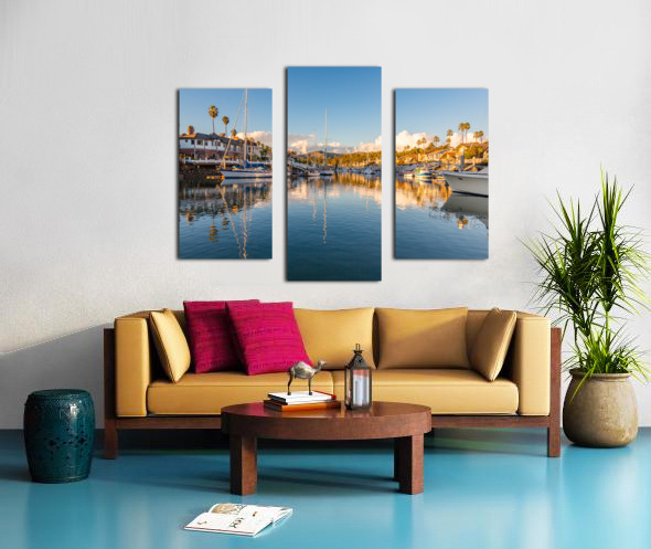 Expensive homes and boats ventura Canvas print