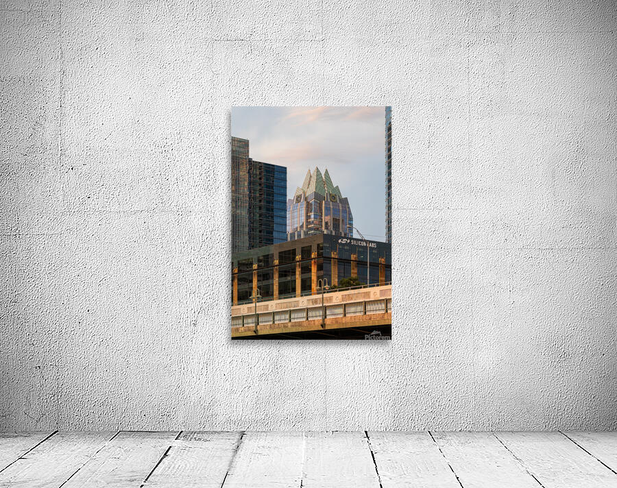 Frost Bank Tower in Austin said to resemble the head of an owl s Wall Preview