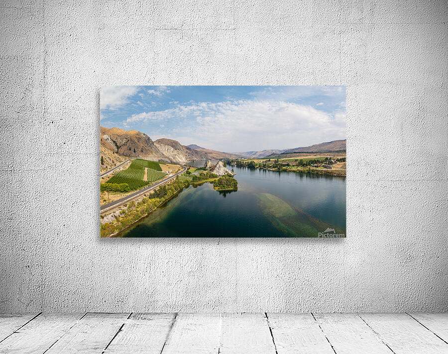 Aerial view of Columbia River by Maplecreek and Orondo in Washin Wall Preview