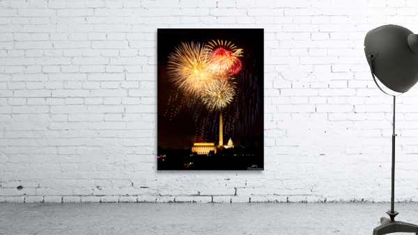 Fireworks over Washington DC on July 4th by Steve Heap