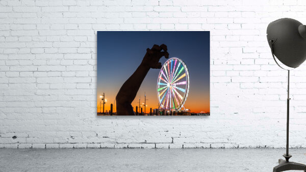 Ferris wheel and The Awakening sculpture by Steve Heap