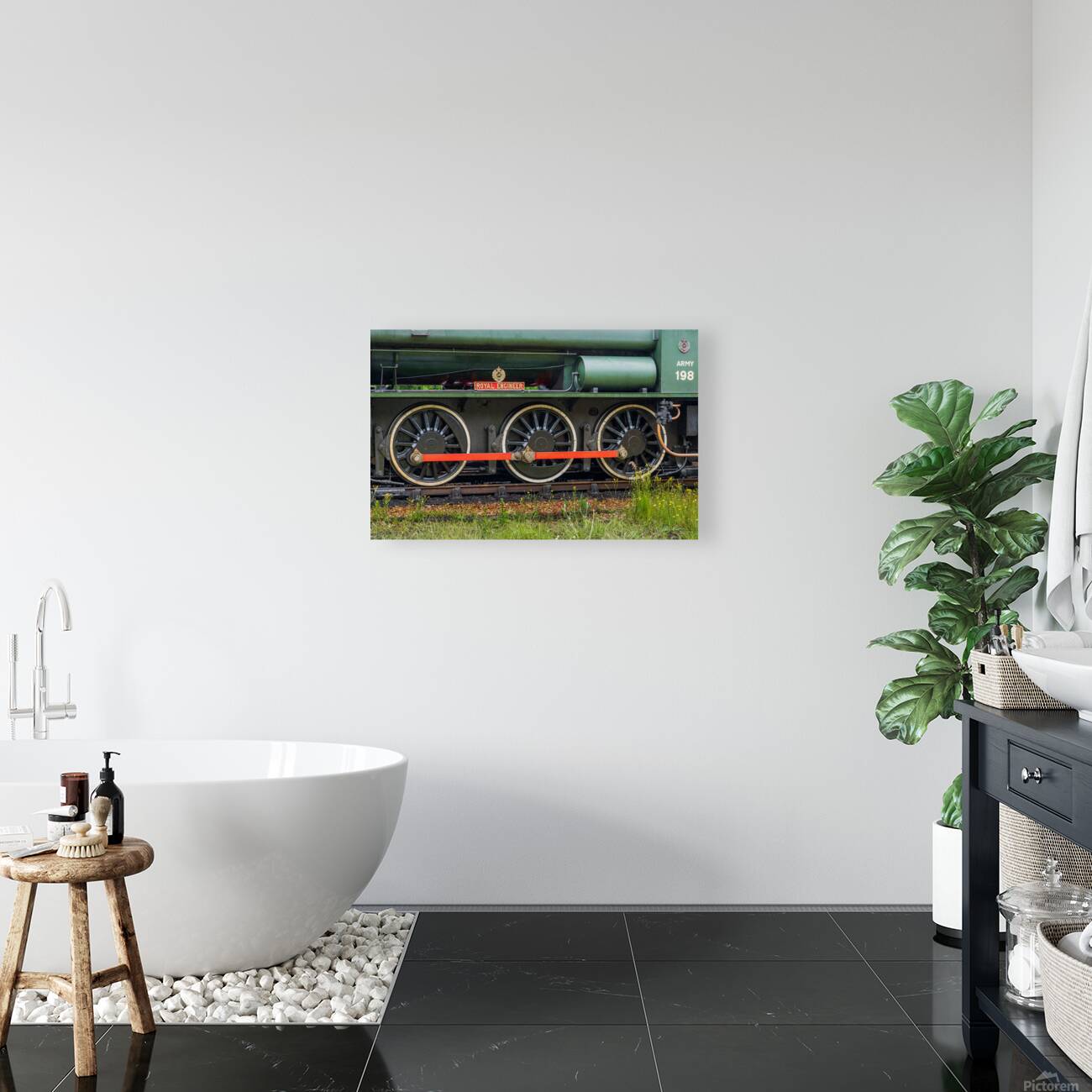 Detail of the wheels and coupling rod on the Isle of Wight Steam Reproduction